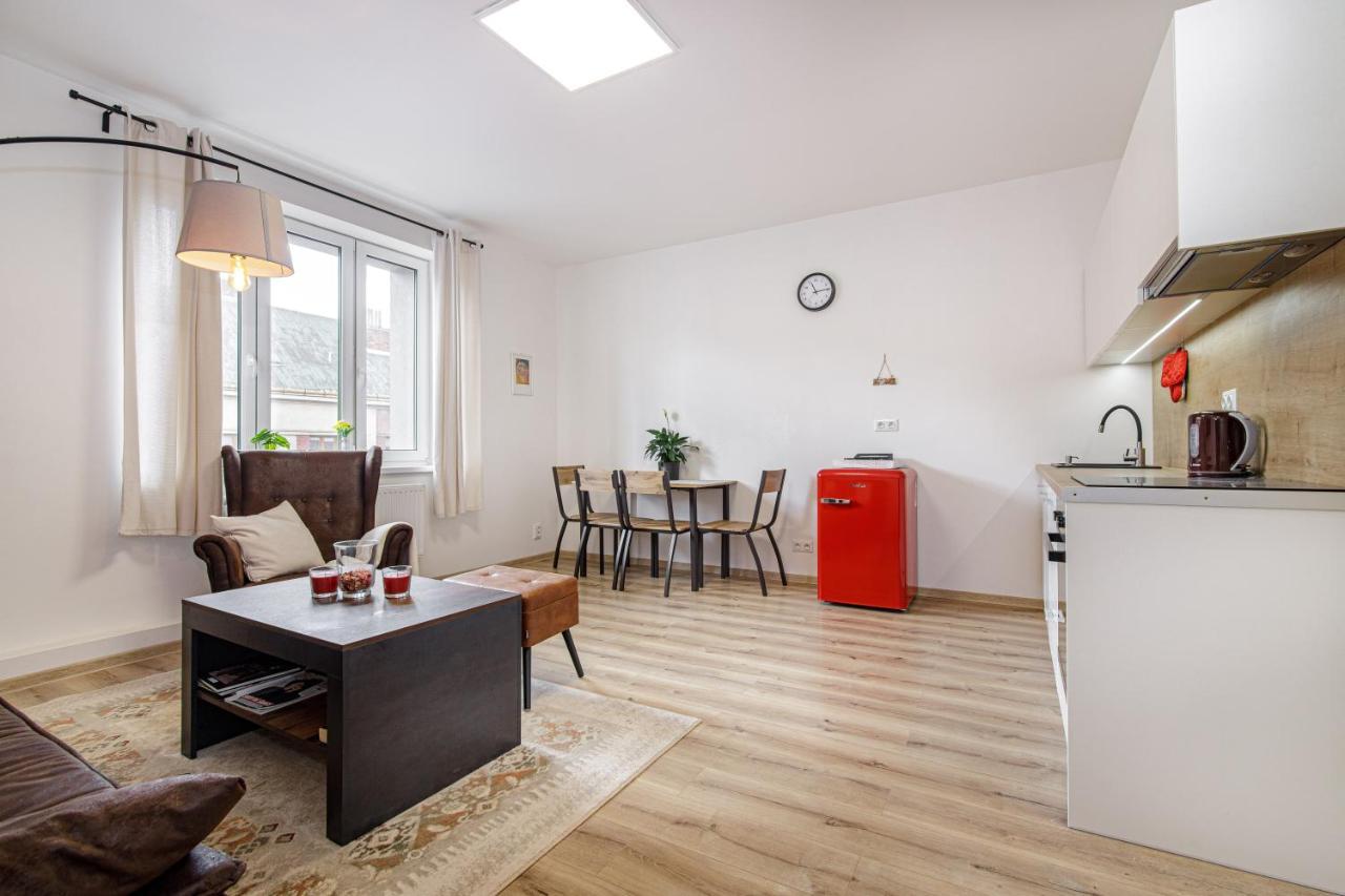 Apartment Hotel Stud Mb Ostrawa Zewnętrze zdjęcie
