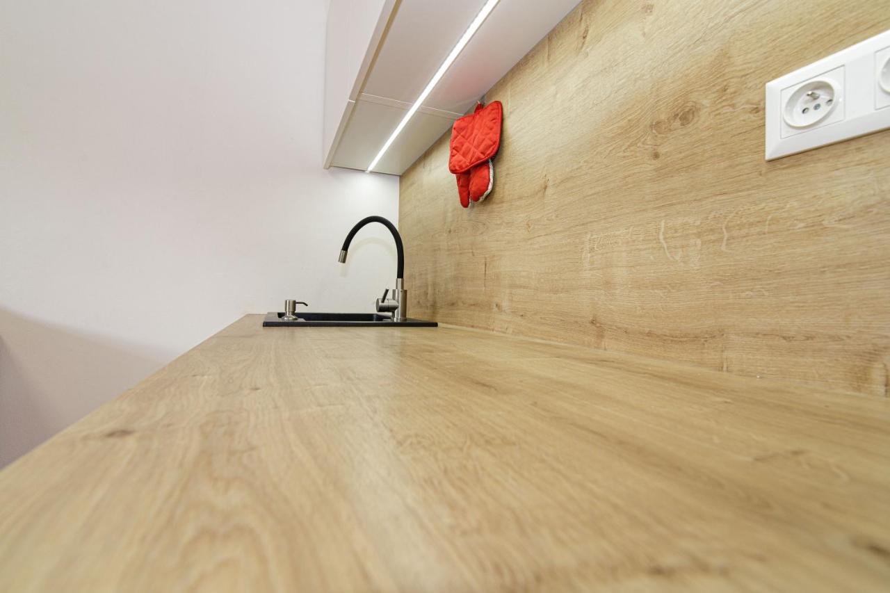 Apartment Hotel Stud Mb Ostrawa Zewnętrze zdjęcie